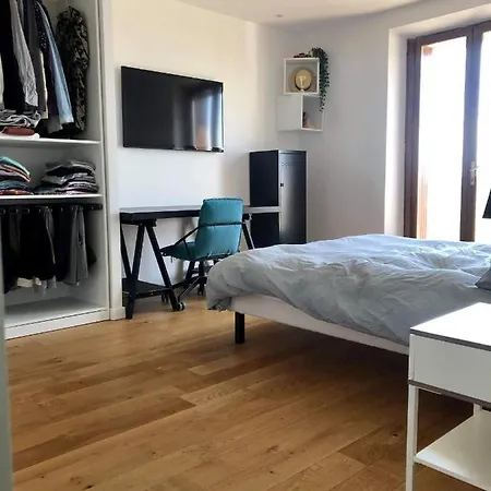 Avec Vue De 80m2 아파트 *